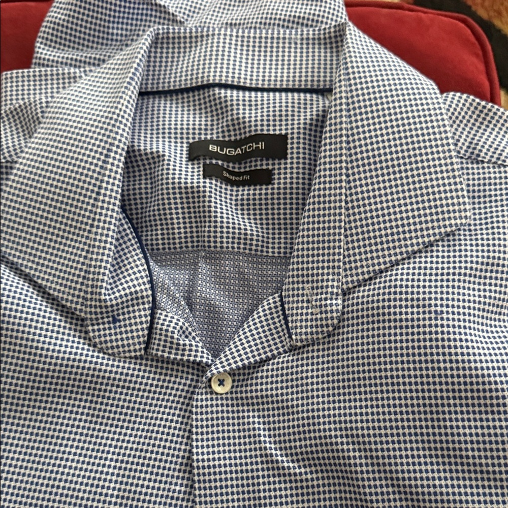 Bugatchi Navy and White Patterned Shirt